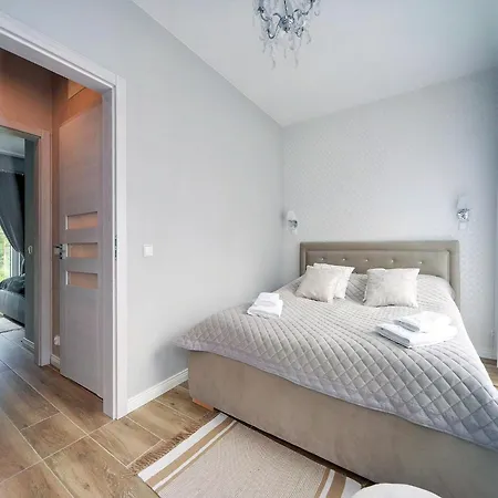 In Near Baltic Sea, Cleaning Included Semesterbostad Pobierowo