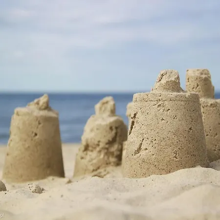 In Near Baltic Sea, Cleaning Included Semesterbostad